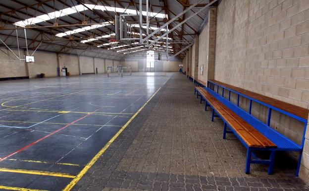 Aprobado el proyecto para sustituir el suelo del perímetro de la pista